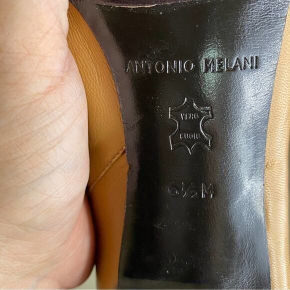 Antonio Melani leather glove fit fur camel color heel booties - Picture 8 of 10